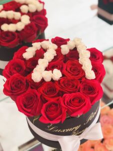 Fresh roses with Number21